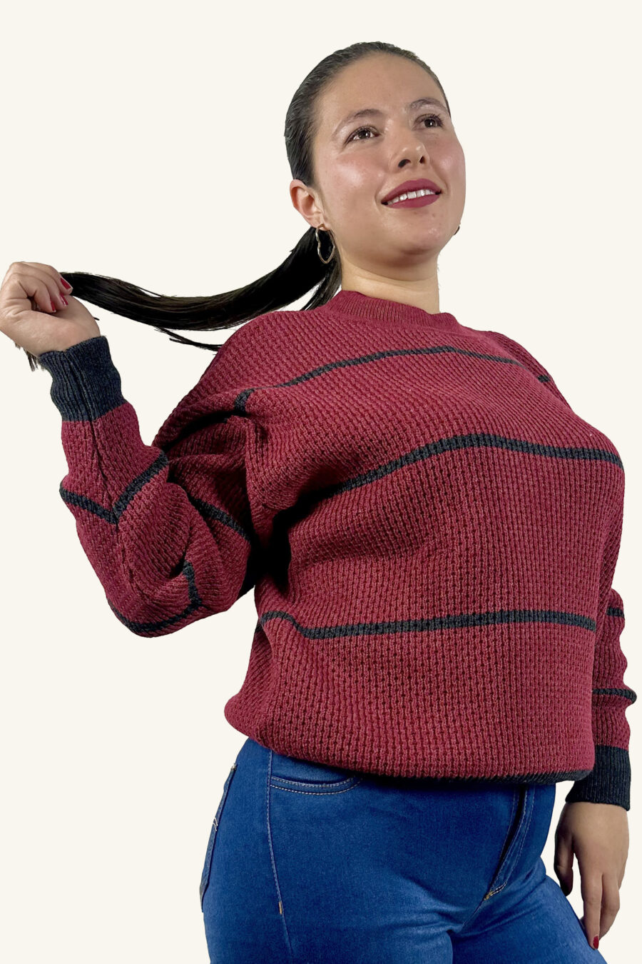Buso Cuello Redondo con Diseño D